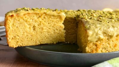Bolo de Limão com Pistache