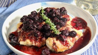 Coxas de Frango com Mirtilo e Tomilho