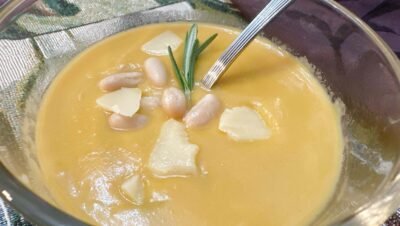 Sopa de Feijão Branco com Alecrim e Alho
