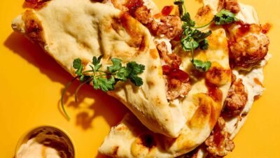 Naan Estilo Aloo Gobi Esmigalhado