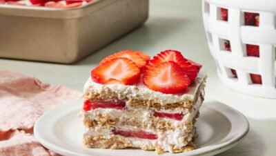 10 Bolos Gelados para Satisfazer Seu Desejo por Doces (Sem Ligar o Forno)